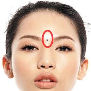 脸上哪些部位的痣属于桃花痣 这几处痣相可谓财色兼收 脸上哪些部位的痣属于桃花痣 这几处痣相可谓财色兼收
