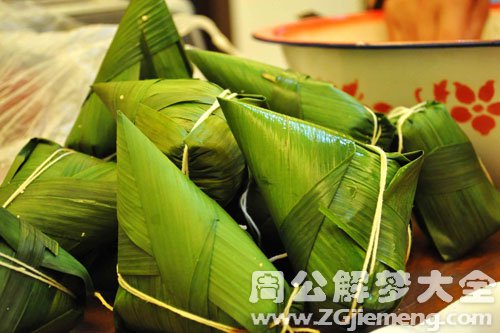 梦见买粽子